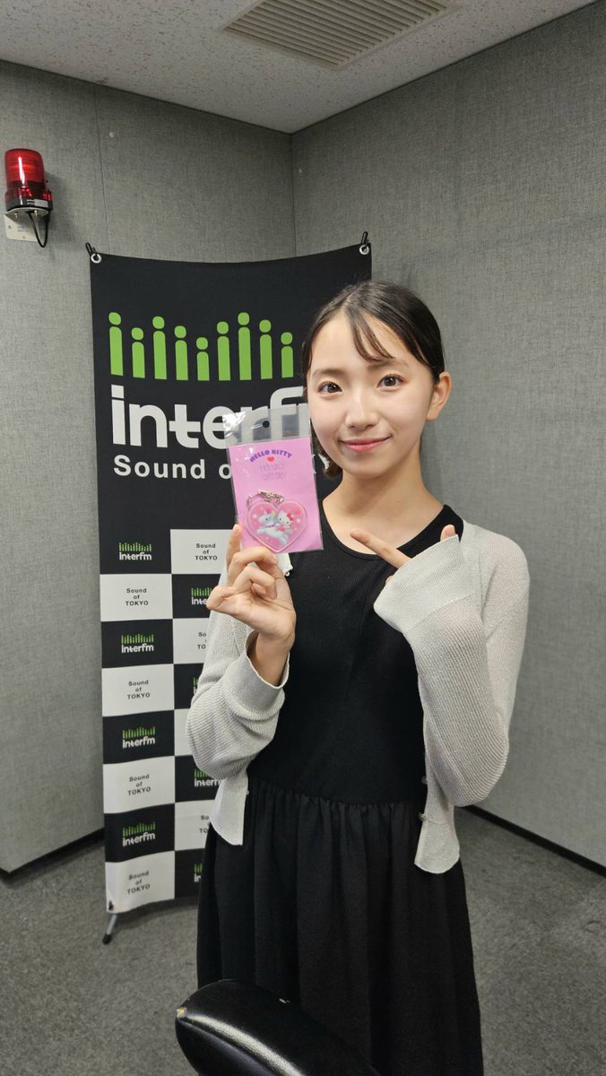 playon897's tweet photo. #interfm
9/11(金) 14:00～OA
#飛香まい が担当の「PLAY ON」🎙️
📻https://t.co/0yu1UrJ6er

みなさんからのメッセージお待ちしています📮

📧playon@interfm.jp
または #playon897 をつけてお待ちしています！

そして今日はフォロリポプレゼントもあります🌟 https://t.co/EM8nK7pxaM