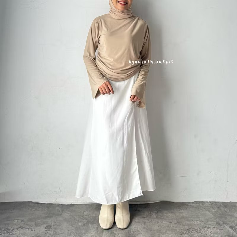 lovedby_reweara's tweet photo. wts Byacloth kiyo blouse kerut
uk L/XL, color cream, material spandex

💸 40K
🍊 no oren (co qris/tf only)
📍 surabaya only

💬 no minus, good condition krna jarang dipake. dijual karna lemari udaa penuh, casual look.
#preloved #wts #wtb #zonauang #kaoswanita #casualwear https://t.co/VG0svlOvly