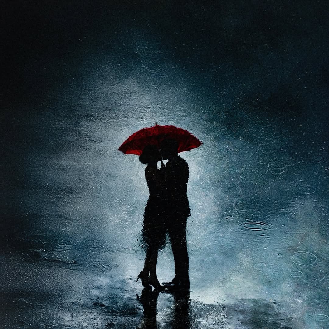 LuisPako's tweet photo. When they kissed for the first time, not even the rain dared to move. Nothing is hopeless about being romantic. So what if it’s not always as easy as you hope. So what if certainty isn’t guaranteed. Love formed from the eyes might fade, but love from... https://t.co/RwfW6qYjo2