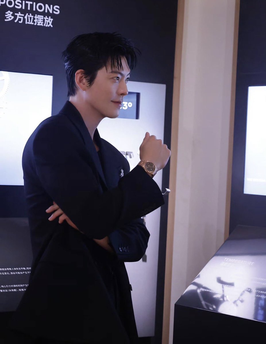 dolgolaeui's tweet photo. Kim Woo Bin #kimwoobin #theheirs #alienoid #uncontrollablyfond #school2013 #woobinkim #blackknight #officerblackbelt #ourblues #geniemakeawish #theconartists #๊น์ฐ๋น #้ๅฎๅฝฌ You can also follow his official IG account: ____kimwoobin (Look for the blue check mark) https://t.co/SC1DzUe0km