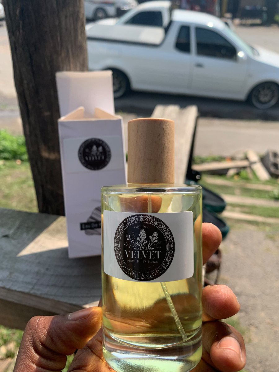 TwentyfivePast's tweet photo. A fresh scent is everything you need for any day, good or bad ❤️✨️  

#5thNoteFragrance #TommyHilfigerXPhuwin #صلوا_عليه_وسلموا_تسليما_صلى https://t.co/8VLMpgTnxY