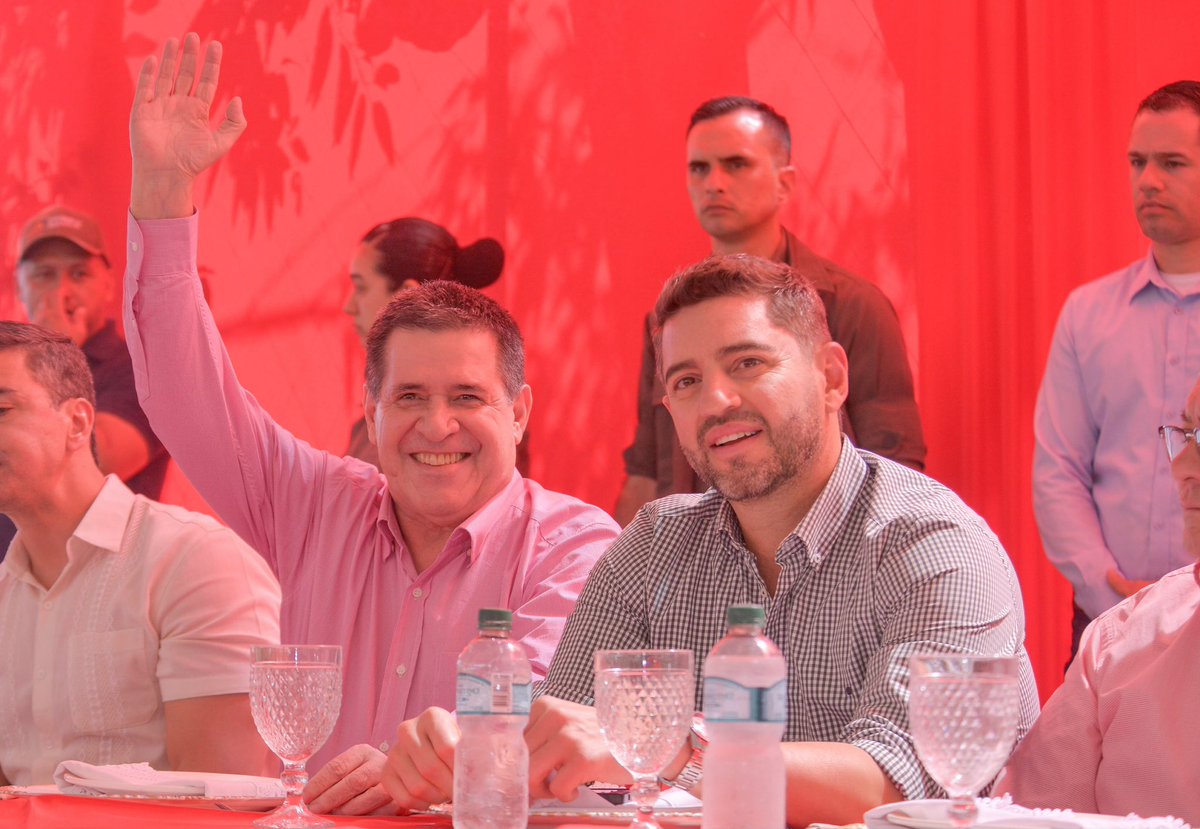 AllianaPedro's tweet photo. ¡Un partido eterno como la Patria! 

Este 11 de septiembre abrazo con orgullo a todos los colorados del Paraguay. Somos herederos de una historia, una mística y unos colores que llevamos en el corazón, pero sobre todo de un compromiso que sigue vigente generación tras generación, servir a nuestra querida Patria. ¡Viva el Partido Colorado!