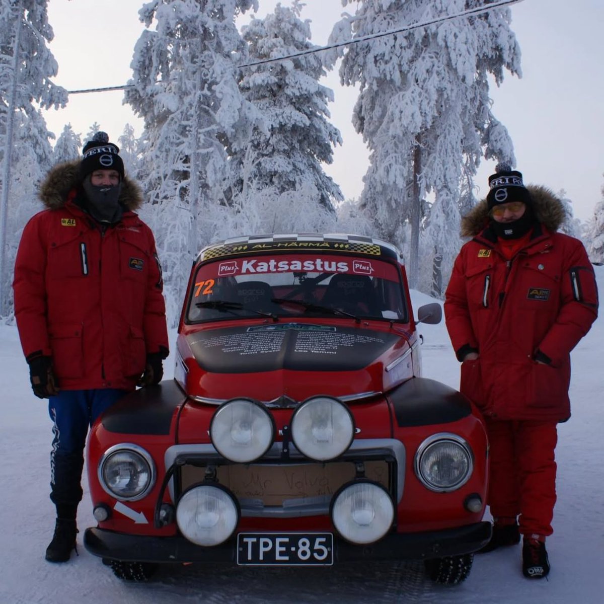 FransiscaVzekv's tweet photo. ARCTIC LAPLAND RALLY 2026

Historic class victory! After a long persuasion, I joined Fakiiri-Systä in a PV Volvo for an Arctic adventure. Despite setbacks, freezing conditions, no heat or lights, we secured the class win. A warm sauna never felt https://t.co/6dCL6cv3WR
