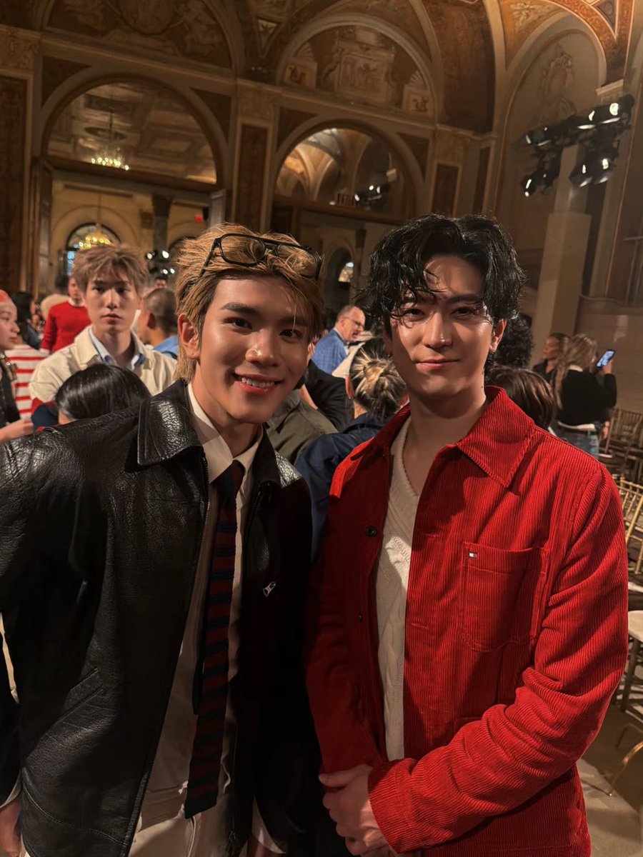 alwayskung's tweet photo. น้องโฟ้ดได้ถ่าย 2-shot กับยูโตะด้วย 😍 หล่อคู่เลยยยยย 🥰

FOURTH TOMMY HILFIGER SS27

#TommySS27xFourth
#Fourthnattawat
#中島裕翔 https://t.co/zgA64wtCW4