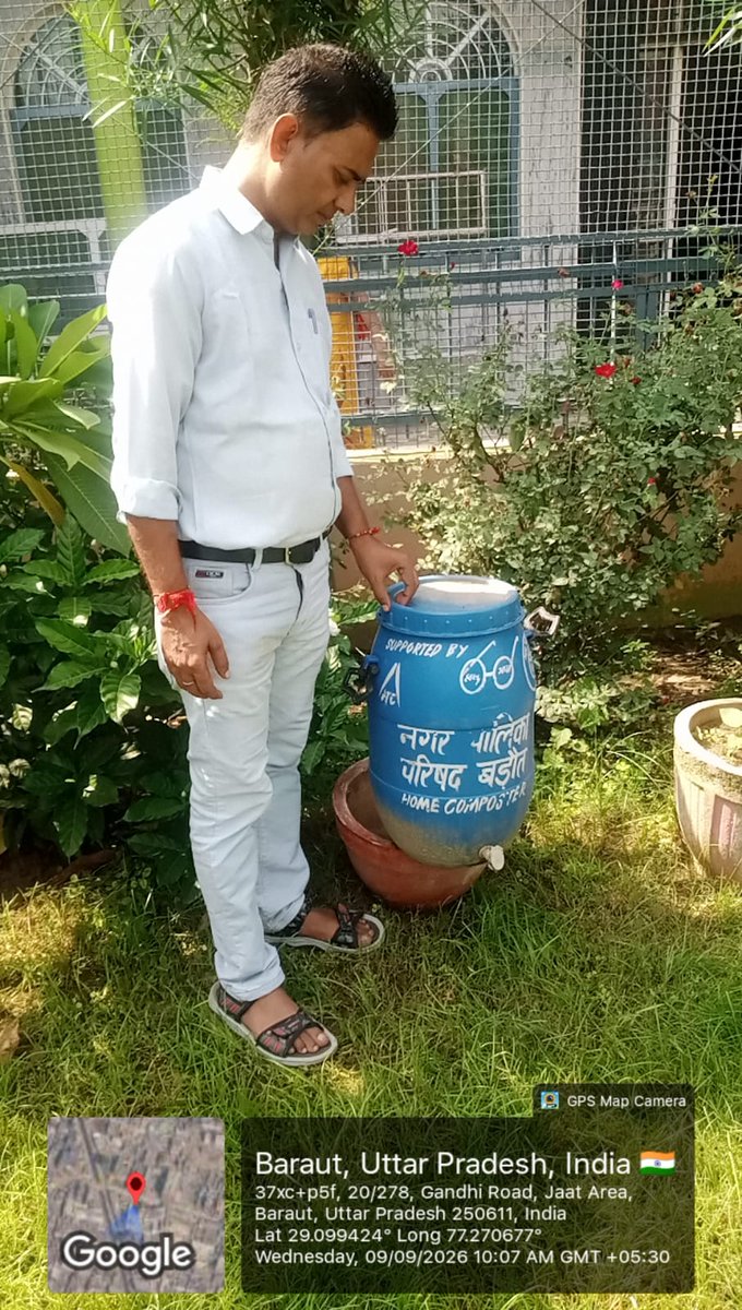 nagar_baraut's tweet photo. 09 सितंबर 2026 को वार्ड 20 स्थित श्री सनातन शिव मंदिर में होम कम्पोस्टर का निरीक्षण किया गया। जैविक कचरे का स्रोत पर निस्तारण और कम्पोस्टिंग सफलतापूर्वक जारी है। ♻️🌱 https://t.co/BdRGpdzBEe