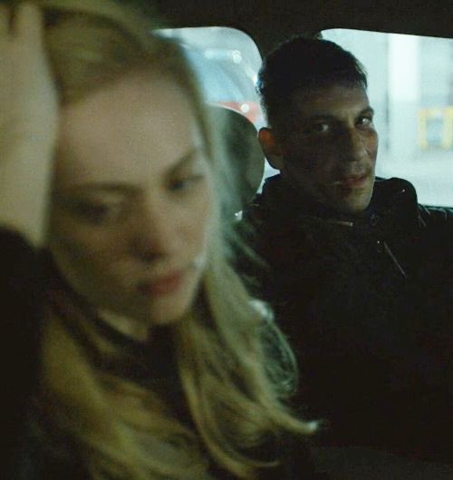 Kastle_supreme's tweet photo. “Look at me, Karen. Please….” https://t.co/ajMd1oPqOY
