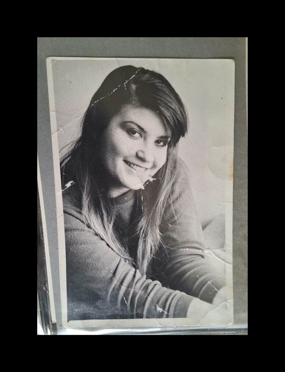 Aleee_f's tweet photo. Happy birthday to me—40! Thanks to my mom for bringing me into this world. I’ll never forget your late-night calls: “Yulia, are you asleep? Happy birthday, daughter. ” Anyway, happy birthday to me. Hugs to everyone. https://t.co/MkiPkSf3WQ