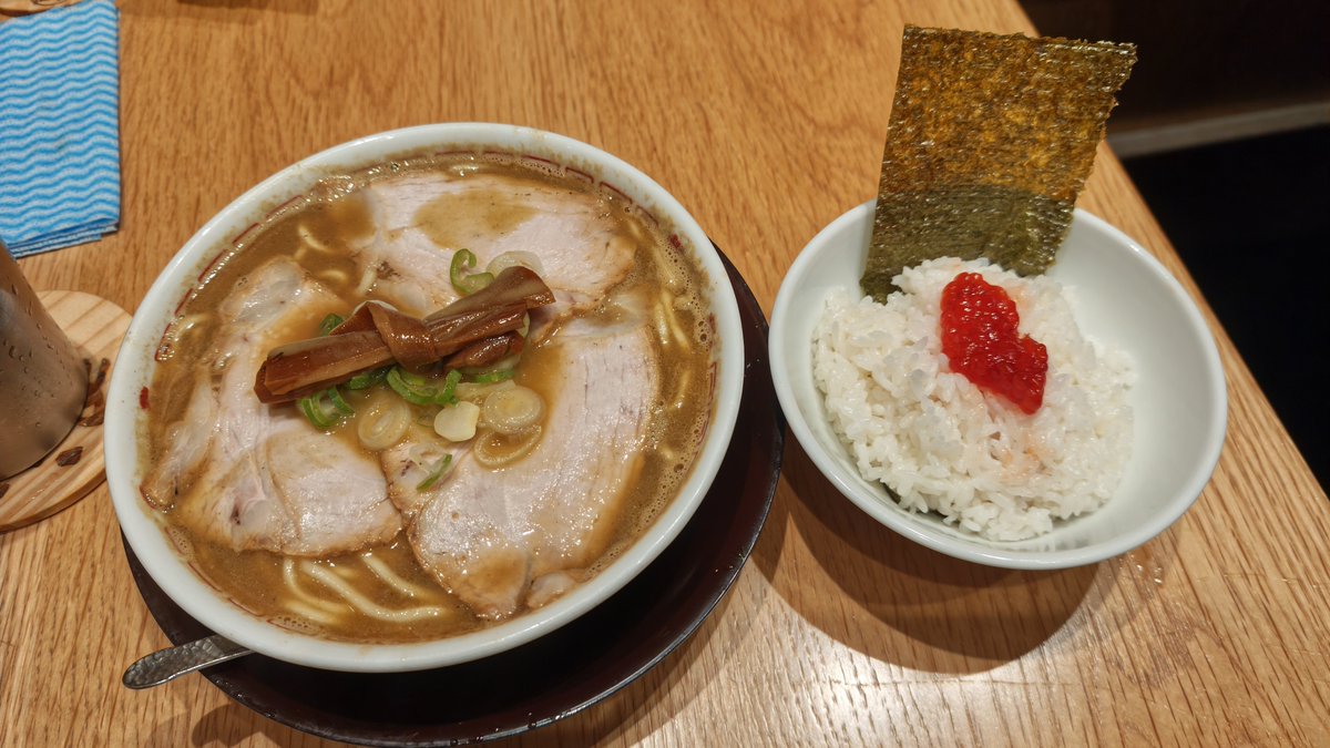 kei7438's tweet photo. 津軽煮干ひらこ屋 https://t.co/NrAq4dJZBo