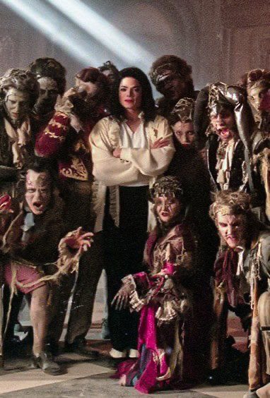 PYTHlNG's tweet photo. 1996                                                                         1983 https://t.co/ghTtkSRfdt