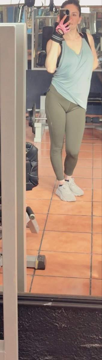 Lucifeer7u7's tweet photo. Día de piernita 😮‍💨💪 https://t.co/HEzsE5eHKd