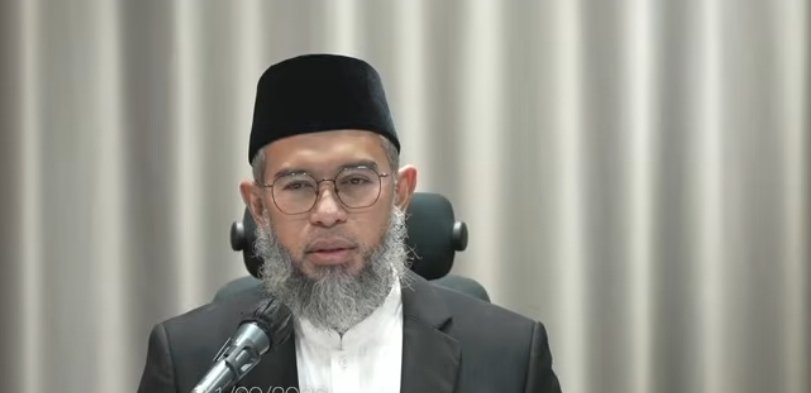 lilies2121's tweet photo. Kajian Subuh Kitab Riyadhus Shalihin " Allah mengabulkan doa untuk Dunia dan Akherat, namun ada yang langsung dikabulkan dan ada yang ditangguh. Orang yang Bertakwa menerima semua Ujian baik Kaya maupun Miskin" terimakasih Ilmunya Ustad Muhammad Nuzul Dzikri, Lc, MA 🙏🕌🕋 https://t.co/rnNE497yda