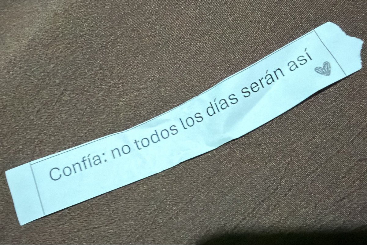 MaryCar_MM's tweet photo. Lo que me encontré el día de hoy #DiaMundialParaLaPrevenciónDelSuicidio https://t.co/HftyfHOshw