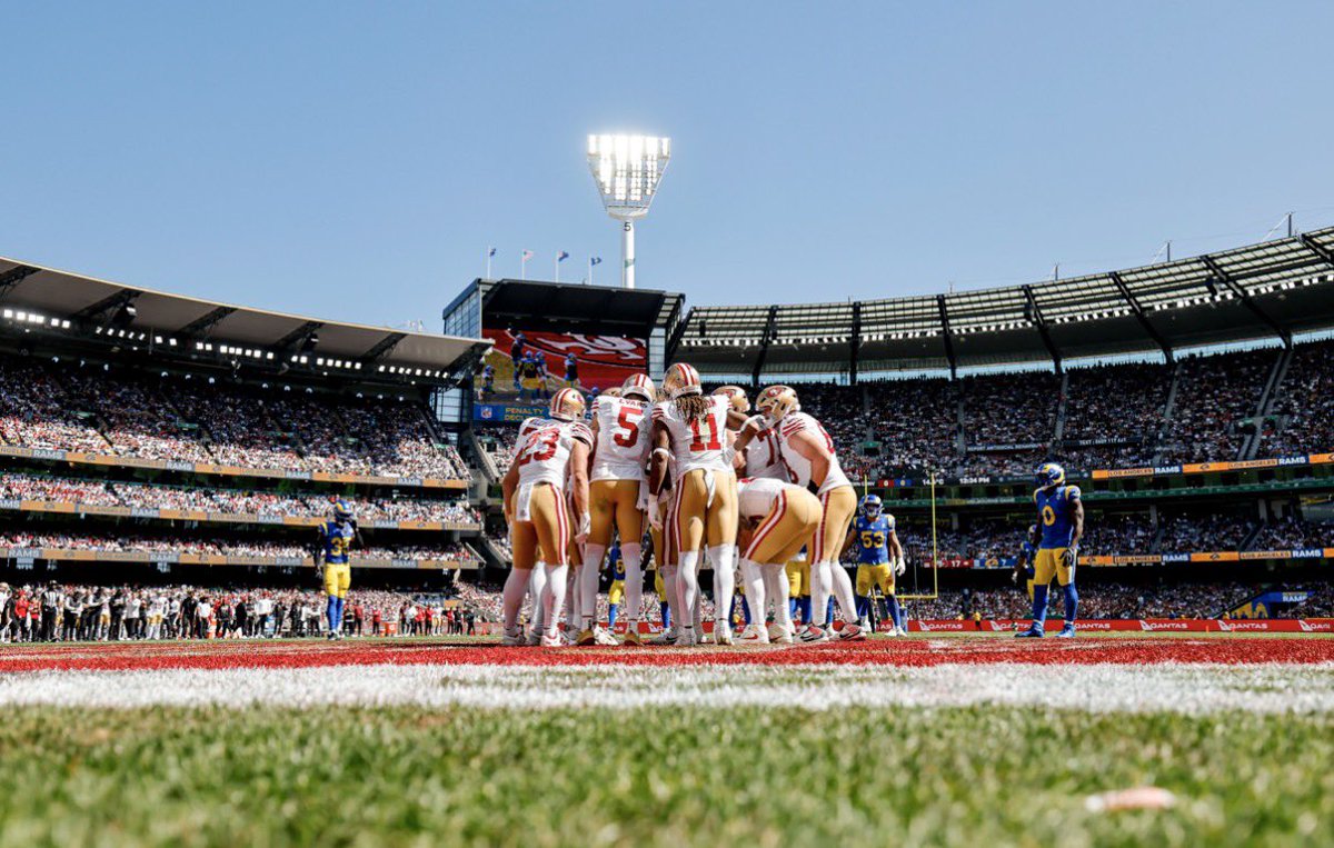 AA_19AM's tweet photo. This is my super team ✨ @49ers https://t.co/yKJ9Lx1HnH