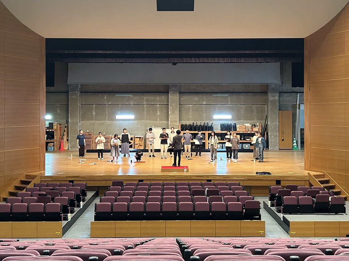Chorocanfora's tweet photo. 昨日は東与賀文化ホールで練習を行いました！
本番直前のホール練でも成長することが出来ました✨️この調子で本番でも良い演奏をお届けします！ https://t.co/zhRCYZDcP1