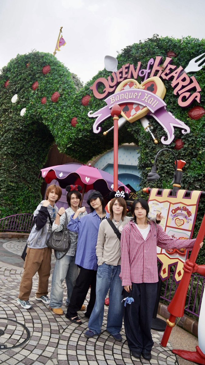 RUNIDRE's tweet photo. 🐨🐰🐈‍⬛🐹🐣

#Disney https://t.co/pWNwHo9Crg