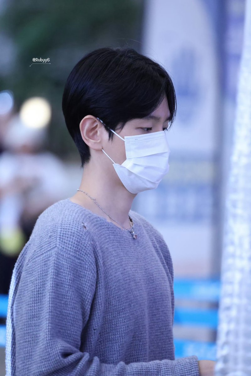 BBHLightsINA's tweet photo. 260911 | BAEKHYUN Departure at ICN Airport 🛫

OUR KYOONG! HAVE A SAFE FLIGHT 🥹🫶🏻

cr. 瞌睡状态_
#백현 #BAEKHYUN @B_hundred_Hyun https://t.co/Z5R6anEOHs