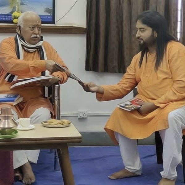 Swaradhish's tweet photo. राष्ट्रीय स्वयंसेवक संघ के सरसंघचालक आदरणीय श्री @DrMohanBhagwat जी को जन्मदिवस की हार्दिक शुभकामनाएँ।

‘राष्ट्र प्रथम’ के ध्येय के साथ व्यक्ति निर्माण और राष्ट्र पुनर्निर्माण के लिए आपका जीवन निरंतर समर्पित रहा है। 

भारतीय संस्कृति और जीवन-दृष्टि के प्रति आपकी प्रतिबद्धता ने असंख्य युवाओं को राष्ट्रहित में अपने दायित्वों के प्रति सजग होने की प्रेरणा दी है।

ईश्वर से आपके उत्तम स्वास्थ्य एवं दीर्घायु की प्रार्थना करता हूँ। 

@RSSorg @friendsofrss @SunilAmbekarM