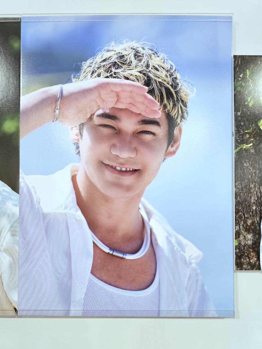 Sparkle_stage's tweet photo. ／
#spi さん
#塩田一期 さん
パネル展スタート！
＼

タワレコ渋谷店様4Fにて
『#SparkleAnnex08』パネル展開催中☻

編集長の一押しパネルはこちら📸
皆様のお気に入りもぜひポストで教えてください！

店頭にて対象商品をお求めの方には
パネルプレゼント抽選＋メッセージ入りレシートの配布も🎁 https://t.co/hu8rxPvkxH