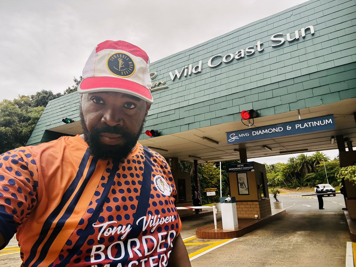 _NtsikiBaraka_'s tweet photo. Clocked 11km to welcome the new ageππΎββοΈβ
#NOMAGICPILLS.
#NOSECRETDIET.
#NOSHORTCUTS.
#JUSTDEDICATION.
#Comrades2027 #TheUltimateHumanRace #SkaFelaMoya #Comrades27
#healthiswealth #mentalhealthawareness
#LiveLifewithVitality https://t.co/fj69KMeQR3
