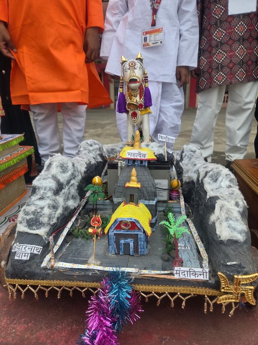 KendriyaF's tweet photo. PM SHRI KV O F Chanda came alive with the vibrant traditions of Maharashtra as our young learners celebrated Tanha Pola with joy, colours and cultural fervour.
A beautiful celebration of our agrarian heritage, gratitude towards bullocks, and the richness of Indian traditions. https://t.co/zRlQn3gG0w