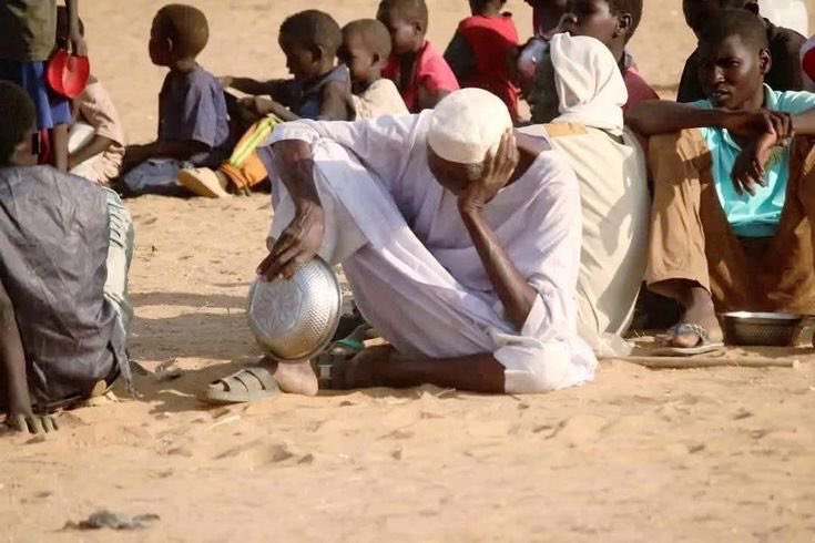_Mui_9's tweet photo. Sudan is facing more than just war. It is facing war, mass displacement, famine and malnutrition, a collapsing healthcare system, and a severe lack of humanitarian aid. Children are paying the highest price #Sudan #SaveSudansChildren #SudanCrisis https://t.co/CtnbTnMTuU