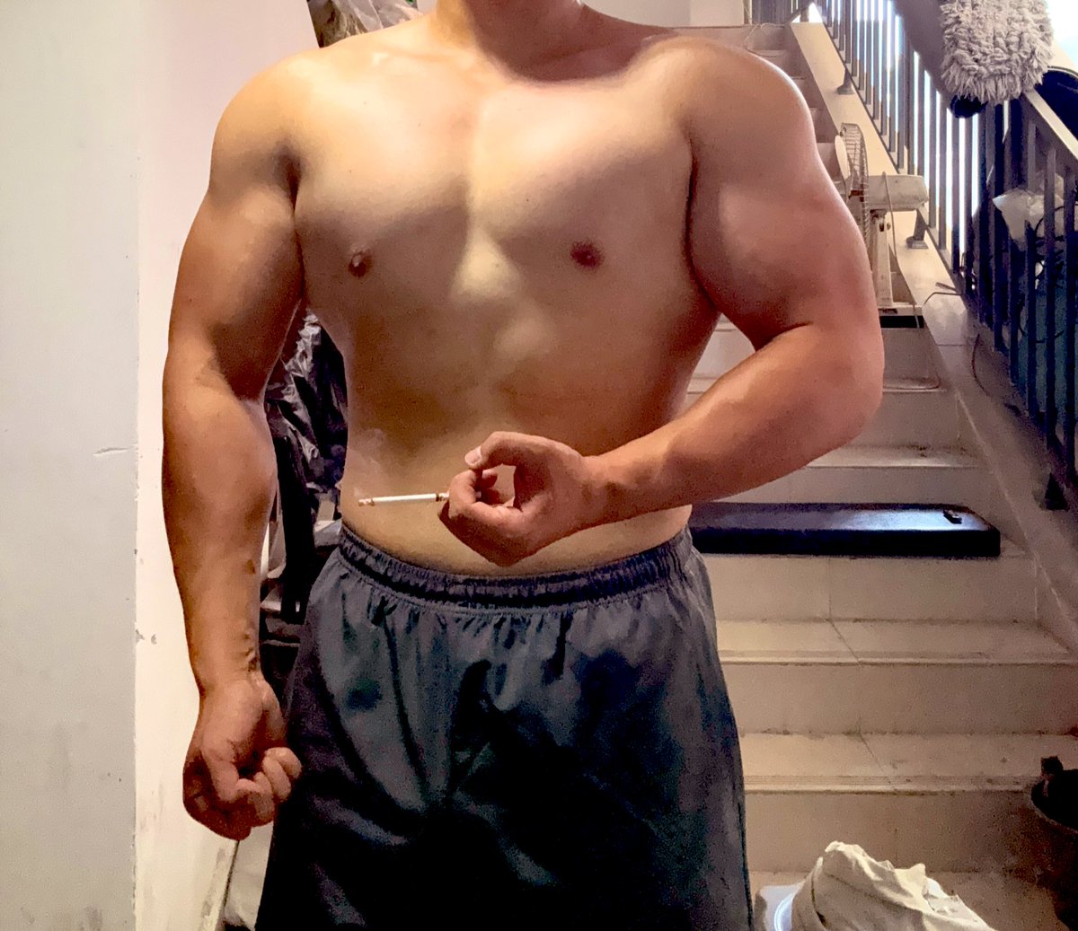 guang97328's tweet photo. 不论是傻逼贱母猪还是脑残绿奴都该臣服在强大雄性的脚下 #母猪 #rbq #绿奴 #贱狗 #婊子 #NTR #马桶 #性奴 #媚雄 https://t.co/vYUswcz3MC