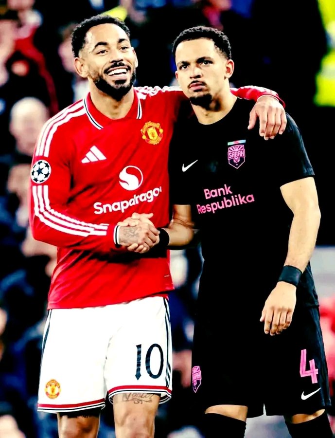 ThabangMotetsoe's tweet photo. @the_quiet_rori The joy of hearing Kaizer Chiefs being mentioned at Old Trafford because of our product, Aden McCarthy😁🇿🇦 https://t.co/BiNNCHYXI8