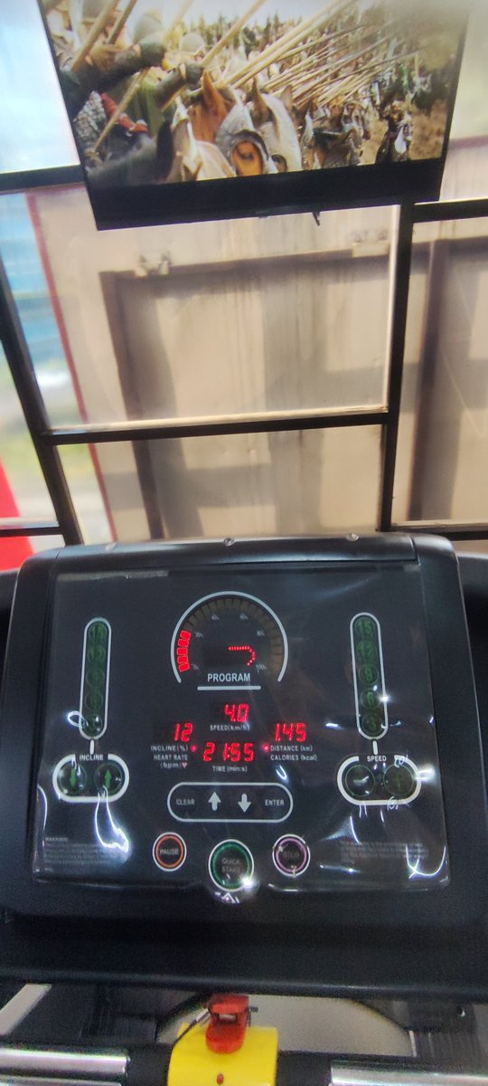 dumpandpumps's tweet photo. Push Day - 11092026

Enjoy bngt gym hari ini karena push day. Sempat habis 1 eps anime plus beberapa menit LoTR untuk nemenin kardio tipis-tipis. Saking enjoynya sampe lupa mirror selfie hahaha https://t.co/0816ibjEL0