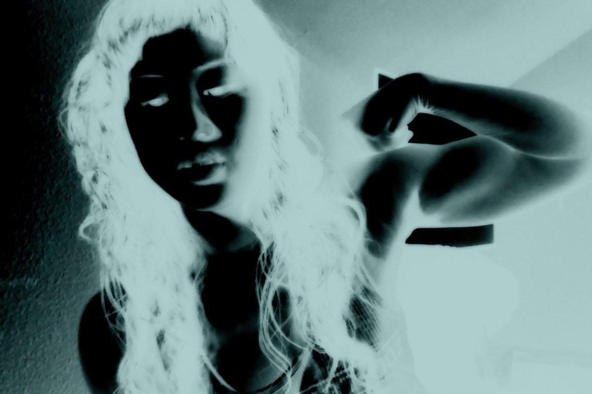TomboyAte's tweet photo. we got new avatar kelela at home and she has muscles…… https://t.co/9vF7soFPA9