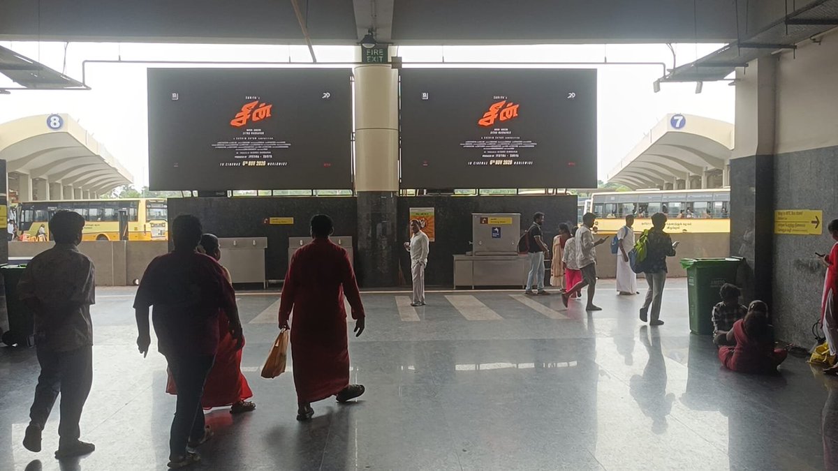 Hari_Socialist's tweet photo. Scene movie promotions have taken over Chennai from Metro stations to Kilambakkam Bus Stand.

 It’s not just making noise, it’s literally making a #Scene 😎🔥 #TheONE @Suriya_offl https://t.co/vsjf74DVgf