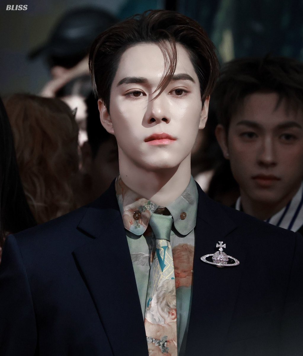 mamiini_'s tweet photo. ท่านชายเมซง                           คุณหนูวิเวียน https://t.co/EEspZPxSRP