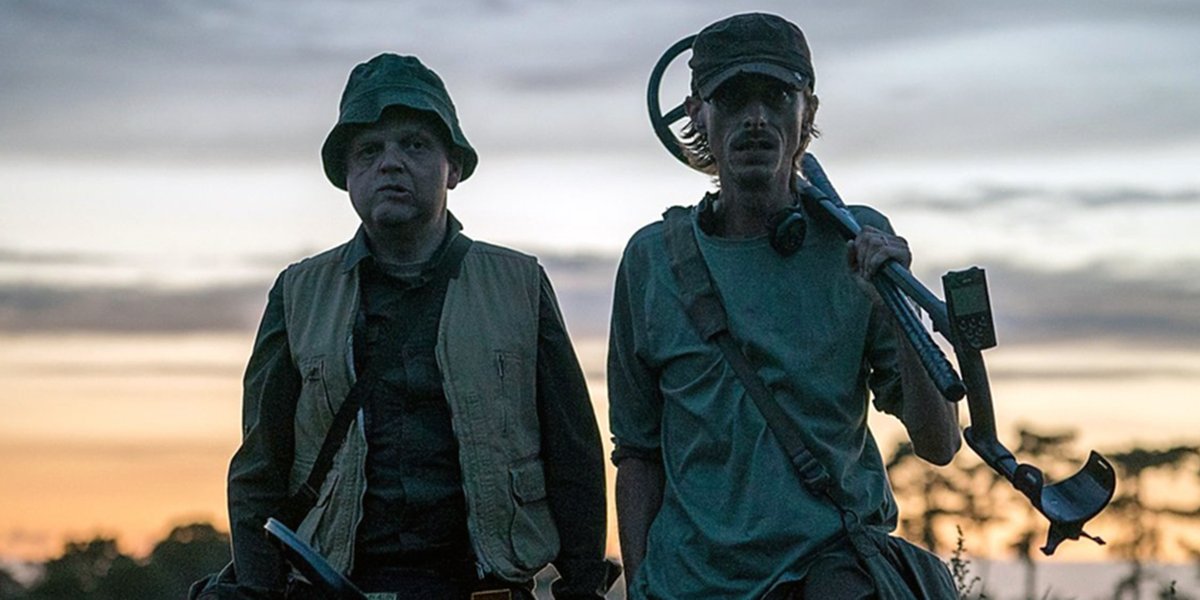 DetectoristsA's tweet photo. Lance: What we do is different. We pick up the scattered memories. We fill in the personality. We are story tellers and miners of stories. Detectorists are time travellers.
More than just a comedy, there is a poetic beauty in the writing ❤️
@BBCiPlayer
#Detectorists https://t.co/imGVEwQ3wv