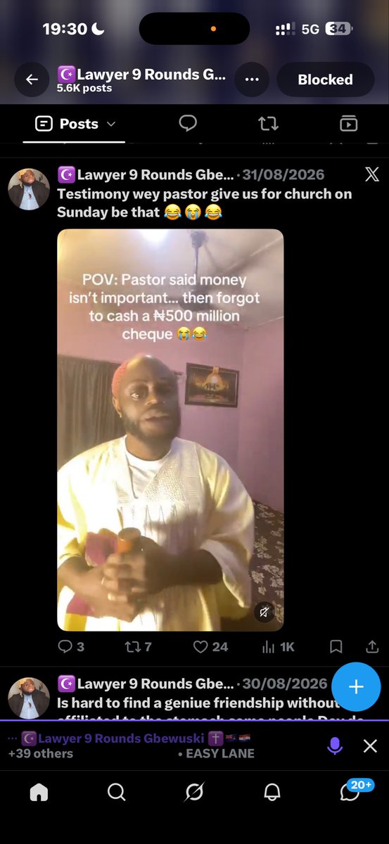 badbihshyt's tweet photo. @iamayomipo Omo see who wan give me relevance🤣🤣thank God sey you wear cap that bulb for fry your hair wey remain comot💀😂 https://t.co/5fZFw4STp8