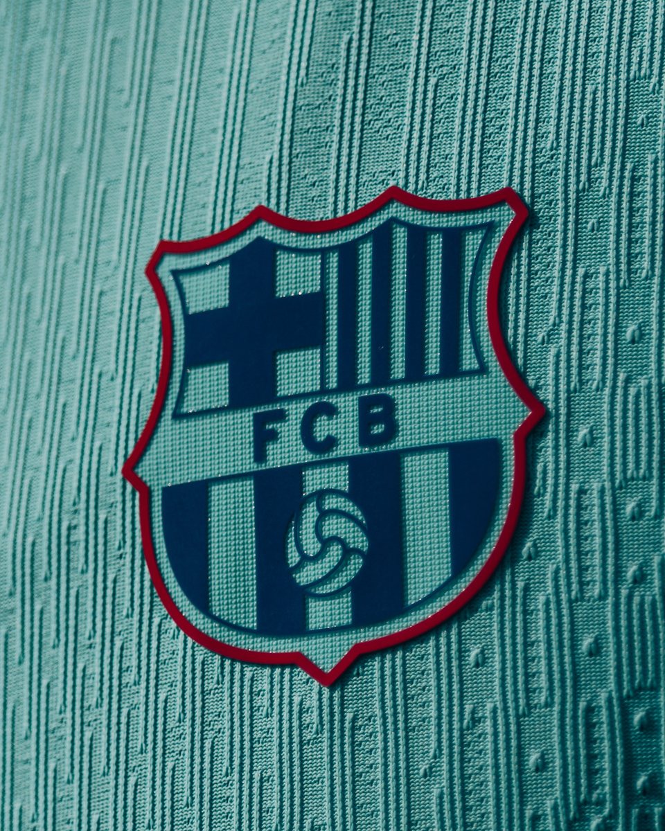 FCBarcelona_es's tweet photo. El domingo estrenaremos equipación 🩵 https://t.co/UbnFbIqSDL