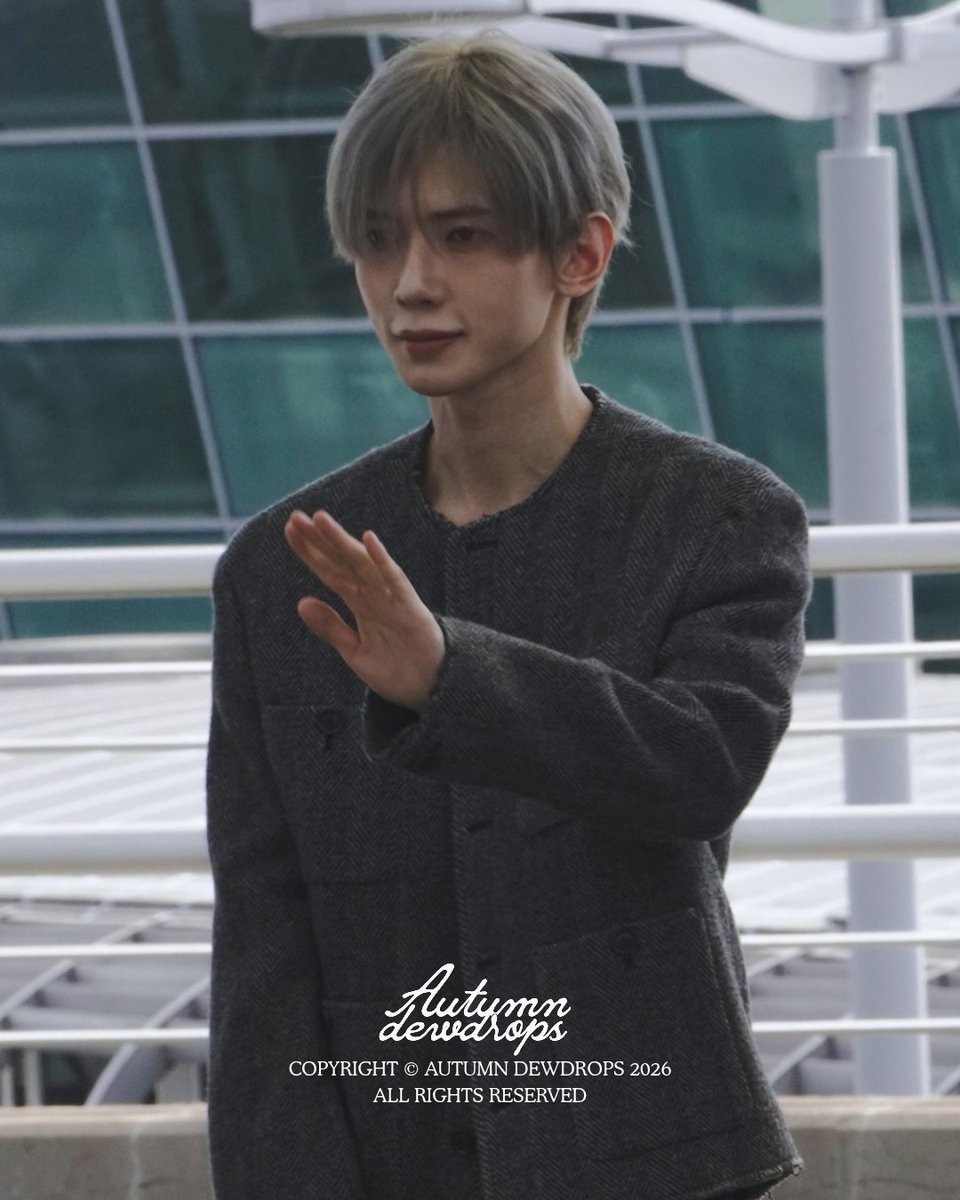 autumn_dewdrops's tweet photo. 260911 인천 출국 HQ

#ATEEZ #에이티즈 #여상 #YEOSANG https://t.co/4c6TRg0kwJ