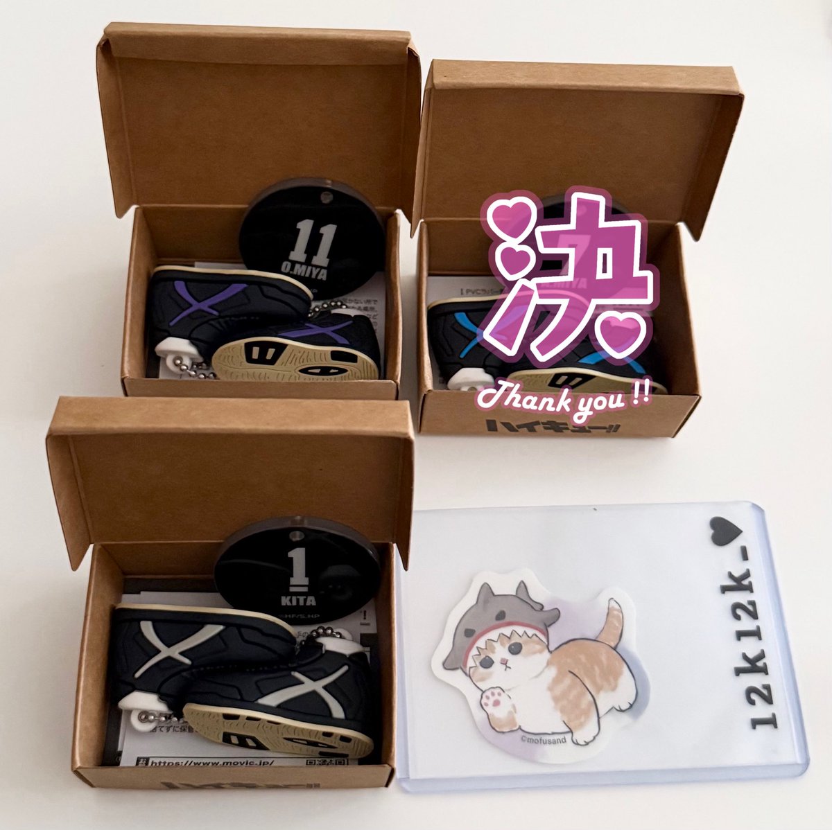12k12k_'s tweet photo. 【交換】ハイキュー!! ミニチュアシューズコレクション vol.3 稲荷崎高校 鴎台高校 青葉城西高校

譲：宮侑.北信介.星海光来.昼神幸郎.国見英.金田一勇一郎

求：角名倫太郎 >> 古森元也

1枚目は角名倫太郎との交換のみ。
お心辺りのある方はぜひお声がけ下さい。よろしくお願いします。 https://t.co/HEoQd902ou