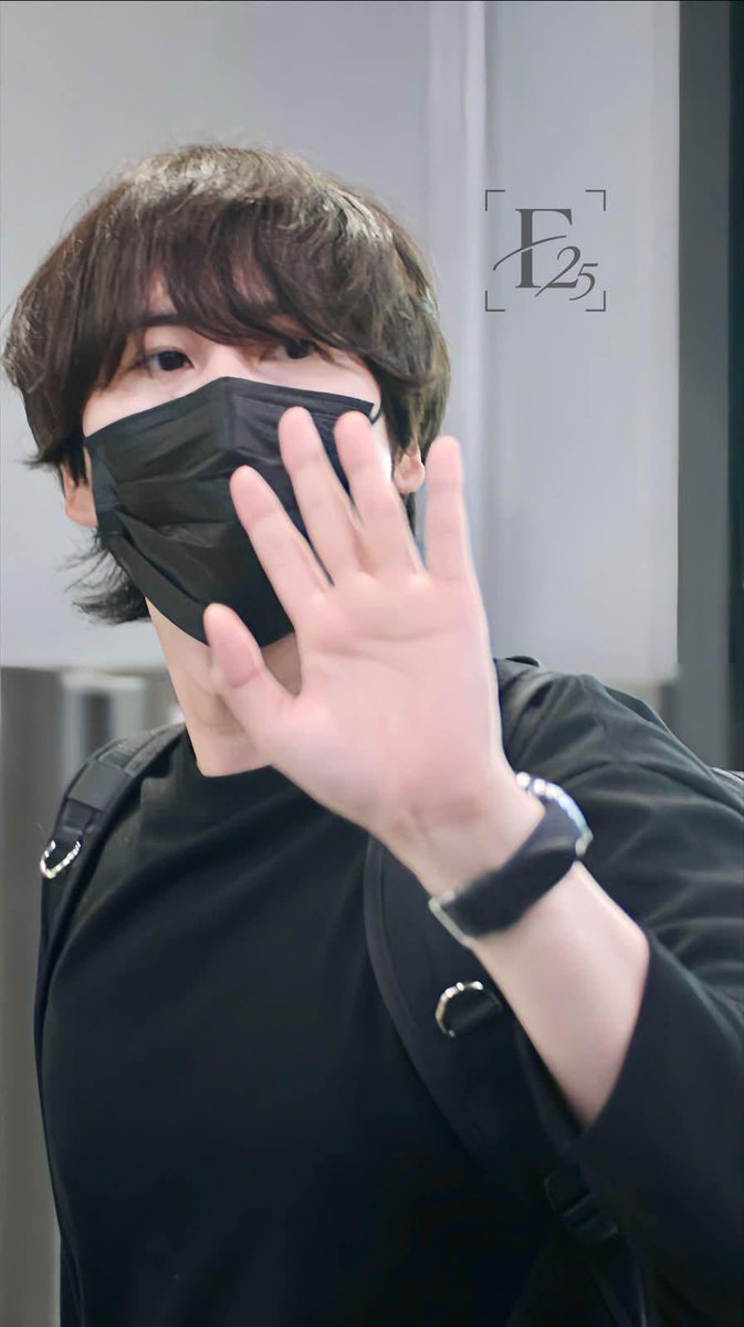 gyuramkyu03's tweet photo. Kyuhyun for Penghu Music Festival Taiwan - arrived

#규현 #kyuhyun https://t.co/nVK8jU6Gpy
