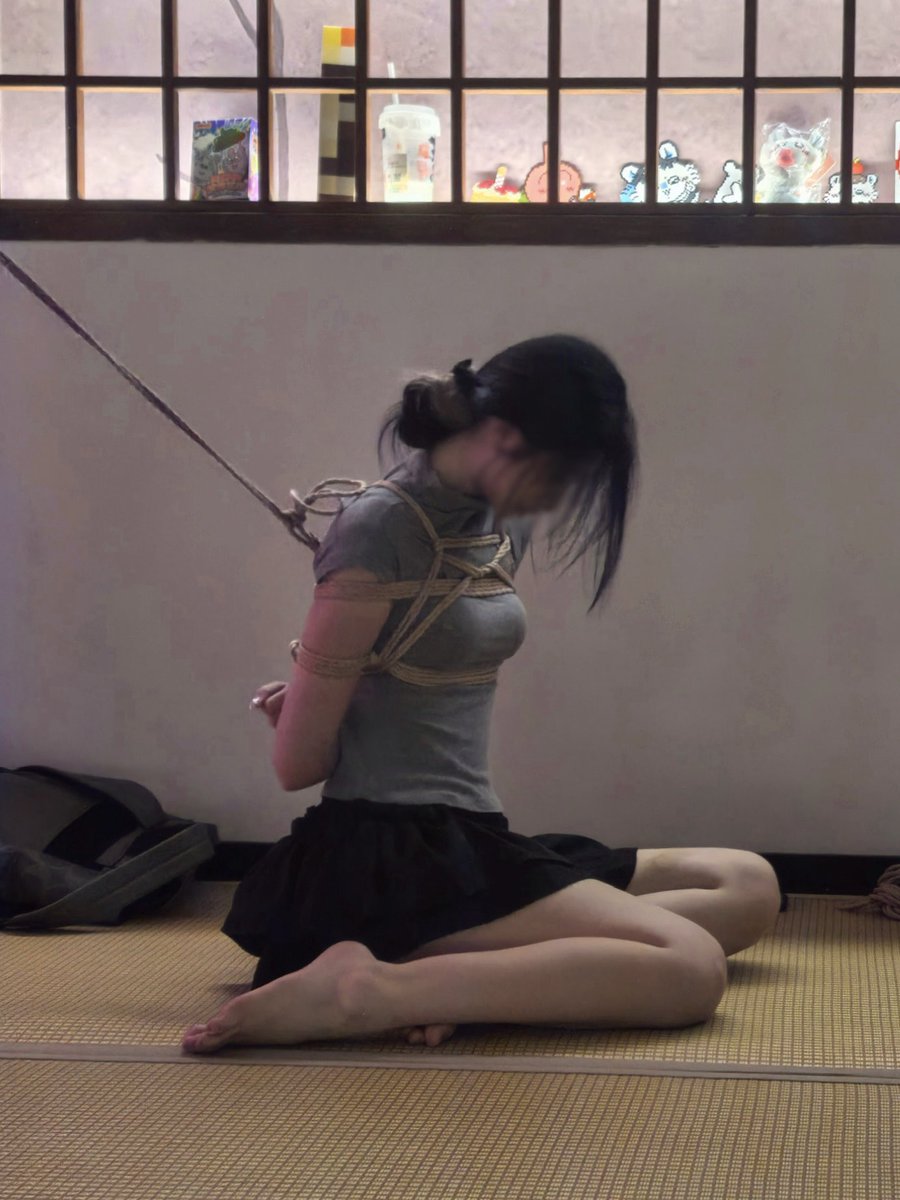 sumire_77miao's tweet photo. 真心退缩在黑暗角落

🪢@bbbeijixiong 
📷@wenjiutongzi https://t.co/661sAxtiog