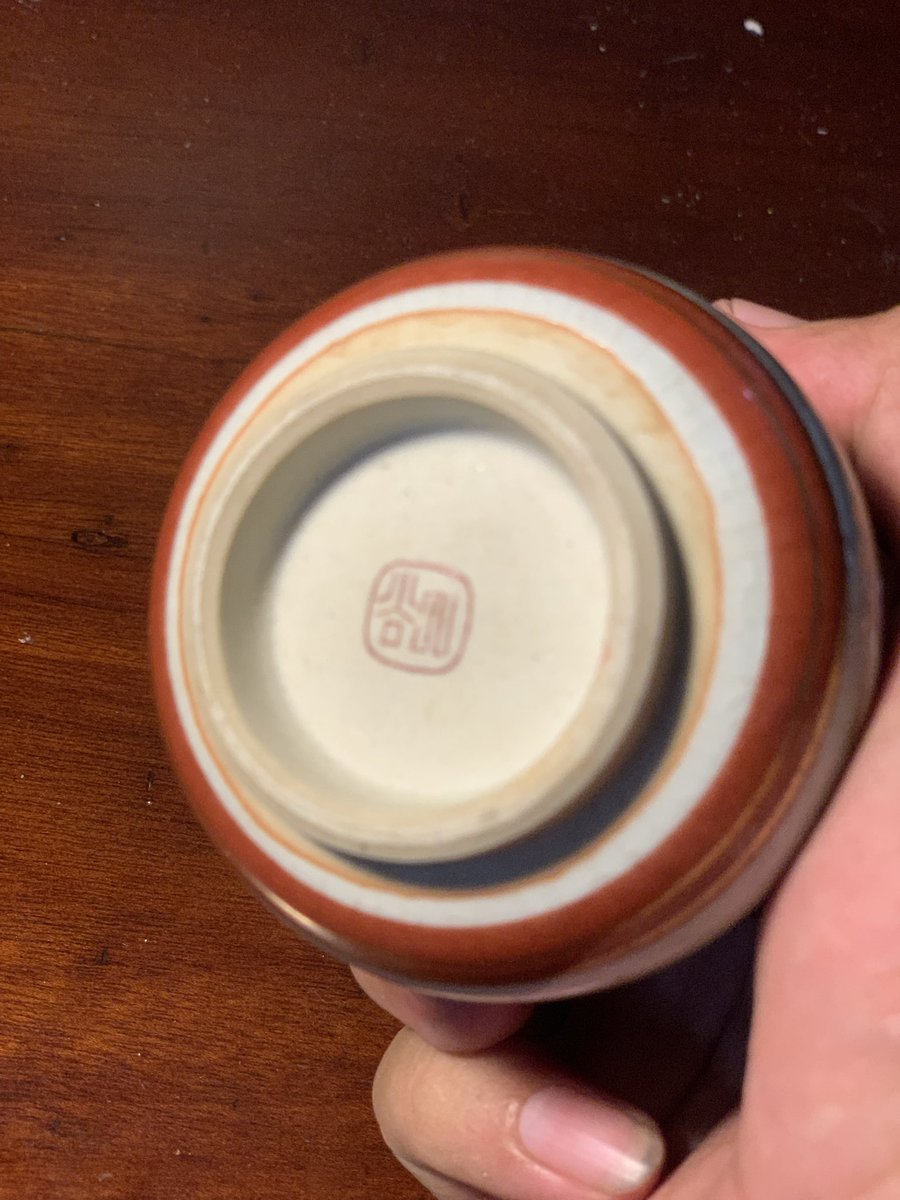 haoecodecor's tweet photo. What type of ceramics is this? It is very beautiful. I would also like to know if my description of it for my shop is accurate. I look forward to receiving information and learning from you all. Best regards. https://t.co/7Y1L3v9cgq