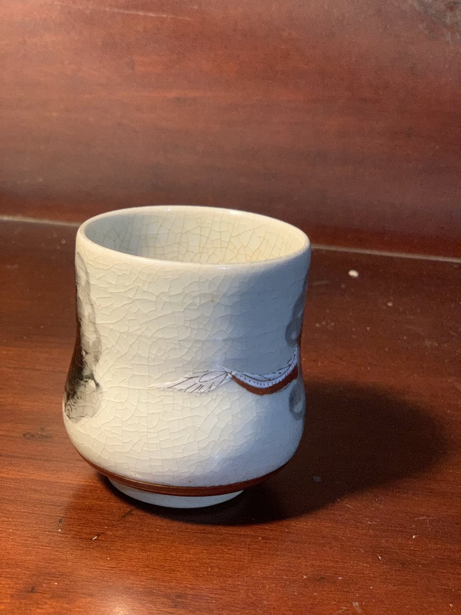 haoecodecor's tweet photo. What type of ceramics is this? It is very beautiful. I would also like to know if my description of it for my shop is accurate. I look forward to receiving information and learning from you all. Best regards. https://t.co/7Y1L3v9cgq