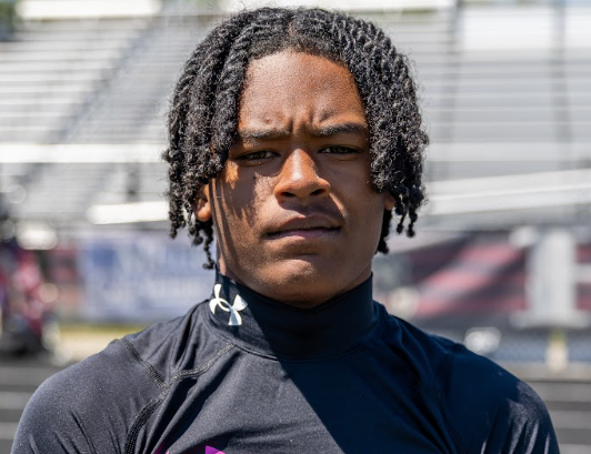 sixstarfootball's tweet photo. South Carolina Talent Putting College Programs on Alert

📈Size, physical tools and college attention fuel this South Carolina group🔥

STORY➡️https://t.co/cPFrAOOz1Z

@Shaq75A @JaySeanc44 @EmavianGibson @TaddrickGjr @doubleteamzig @BrandonPos36858 @JoshSimpkins70 @Kydreeee https://t.co/sQogYBW2oc