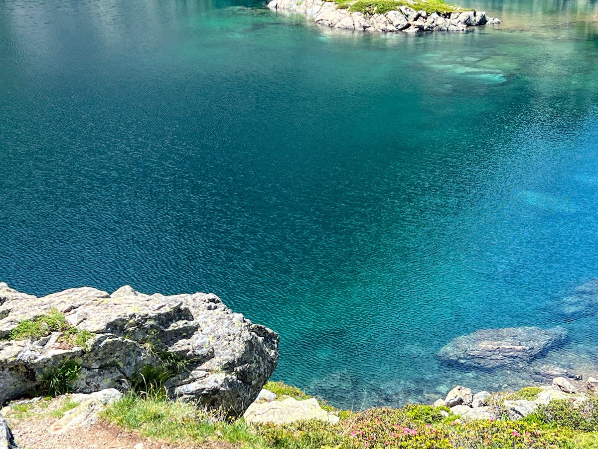 iidayaz's tweet photo. lac du crozet https://t.co/lLg99zpoYY