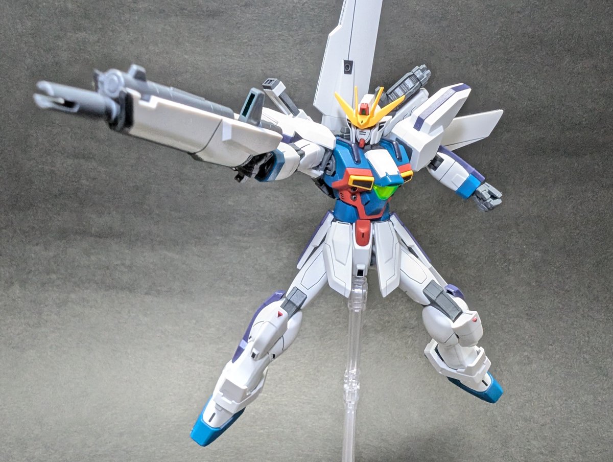 TosaziroLHO6's tweet photo. HG ガンダムX完成✨
スミ入れ部分塗装、つや消しコート仕上げです。
最近DXがよく流れてくるので、まずはXを制作。ちなみにガンダムXは某サブスクの見放題に無くてまだ1話しか観れておらず、あまり知らないのでポージングセンスはご愛嬌で…🙏
#ガンプラ #ガンダムXはいつもそこにある https://t.co/MjJyrUK2Jo