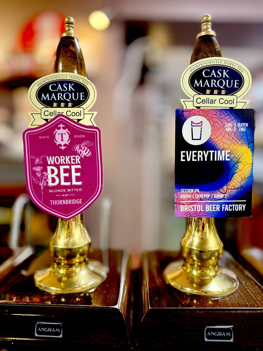 ChrisMeeson's tweet photo. Starting the weekend @TheMasonsArmsHQ with two guests from @thornbridge &amp; @BrisBeerFactory #headington #oxford #caskbeer #craftbeer #oufc https://t.co/DLgd44IHGN