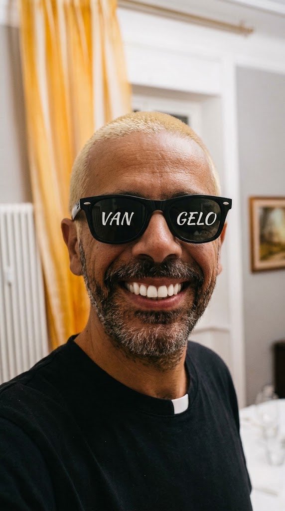 DonFiscer's tweet photo. Occhi foderati di Vangelo 😎 https://t.co/I5cZh5fWBg