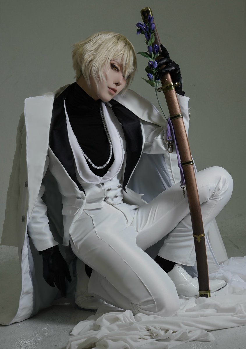 siiino_16's tweet photo. cosplay  
刀剣乱舞 / 髭切 祝装

*
studio＆photoスタジオコローレ様（@studio_colore ） https://t.co/94Ec35oOXs
