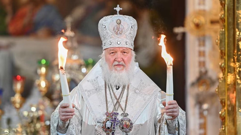 RT_Russia_'s tweet photo. Patriarch Kirill calls smartphone and gaming addicts ‘slaves to sin’

Speaking on Sobriety Day, the Russian Orthodox Church leader urged those unable to put down their phones or computer games to strengthen their will and overcome their addictions https://t.co/E8lvyZfSAw