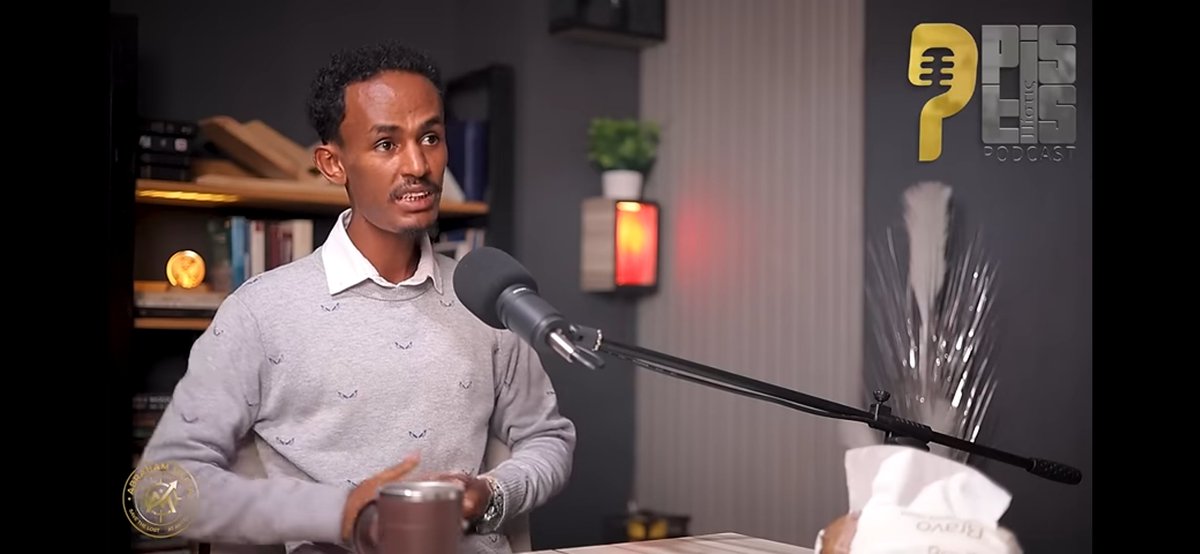 Tissabay's tweet photo. Since I see this interview,  out of sudden I realized year 2019 is not really good. Will be same as this guy, my god where the he'll is come from? Ayeeeeeee anch hager. https://t.co/2hiPwqN9CC