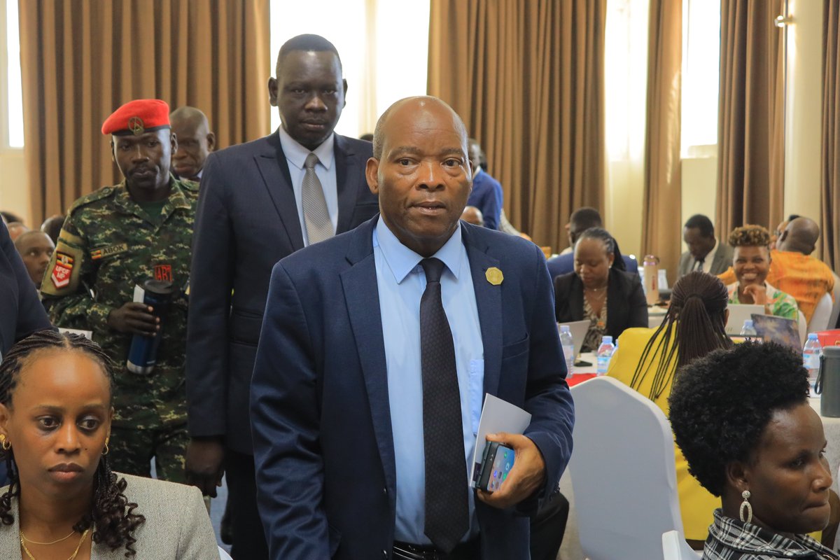 UgandaMFA's tweet photo. 🇺🇬🤝🌍 The @WorldBankGroup highlighted the scale of ongoing support, including Uganda’s US$354.7 million Climate Smart Agriculture Transformation Project, supporting climate-smart research, seed systems, market linkages, resilience and inclusive agricultural development.For the African Union Commission, the priority is equally clear: align national action with the CAADP Strategy and Action Plan 2026–2035, mobilise investment, strengthen coordination and ensure measurable results. As H.E. @MosesVilakati, @_AfricanUnion Commissioner for Agriculture, Rural Development, Blue Economy and Sustainable Environment, emphasised: Implementation. Implementation. Implementation. Day Two is therefore focused on one central question: How do we turn Uganda’s agricultural potential into productivity, incomes, jobs, investment and competitive African trade? #CAADPKampalaAgenda #ECD #AfricanUnion #AgrifoodTransformation #AgricultureInnovation