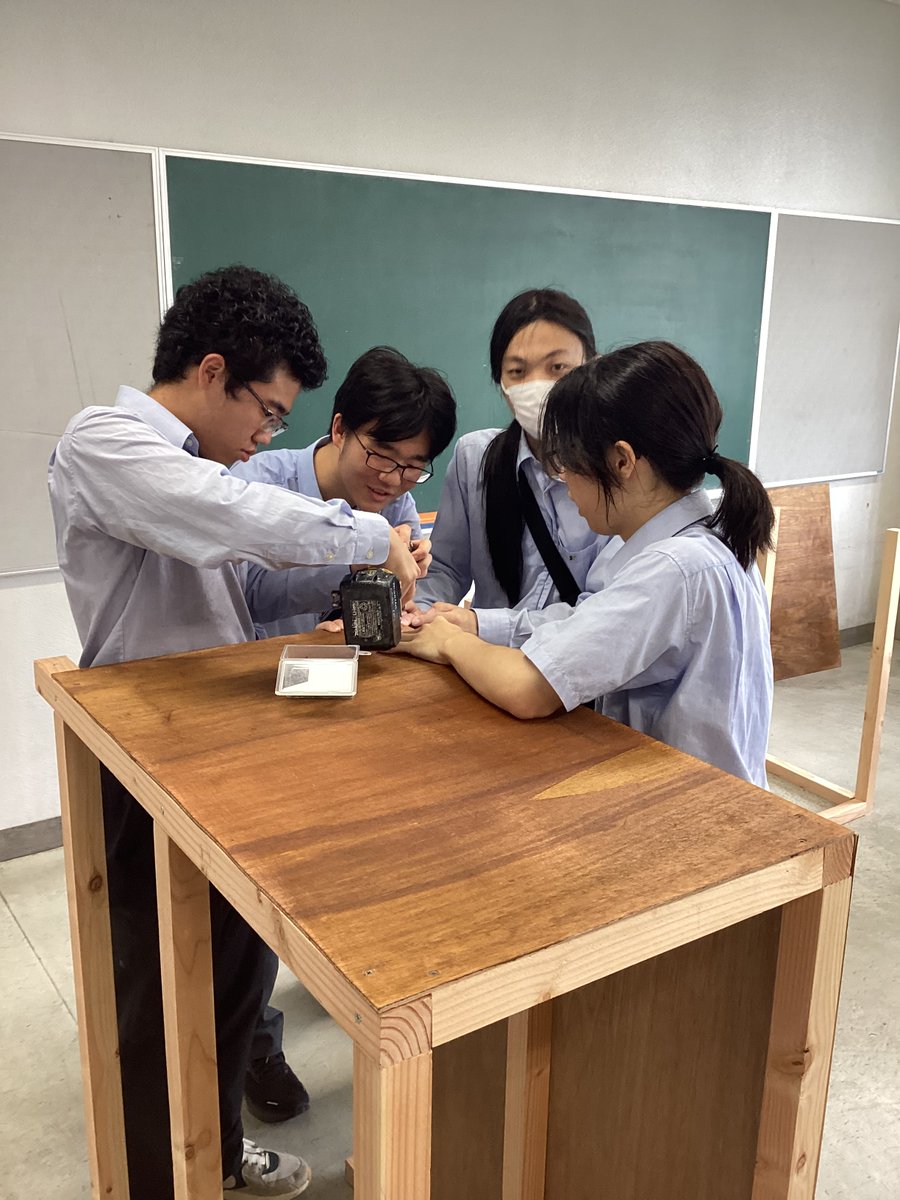 tokyoSTH's tweet photo. 四葉祭もいよいよ明日！
準備に気合いが入っています！

電子パンフレットはこちら　→　https://t.co/PBL0vBjY3H https://t.co/vPzE8LI9ZG